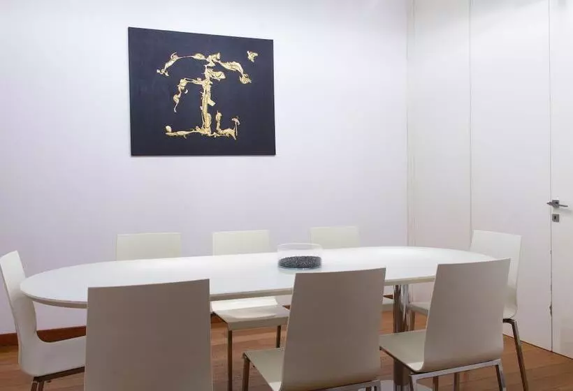 هتل Smy Bologna Centrale