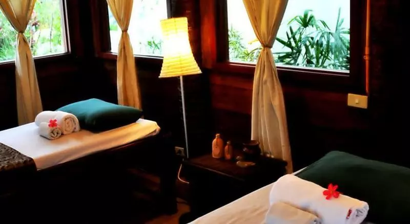 Отель Arion Suites