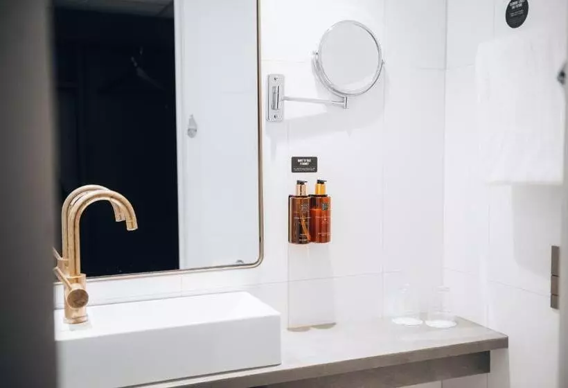 Clarion Hotel Gillet