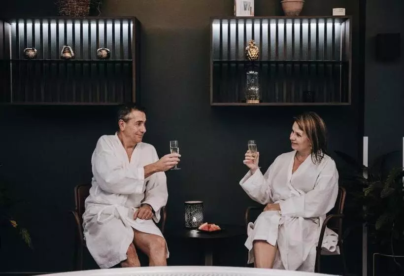 Clarion Hotel Gillet