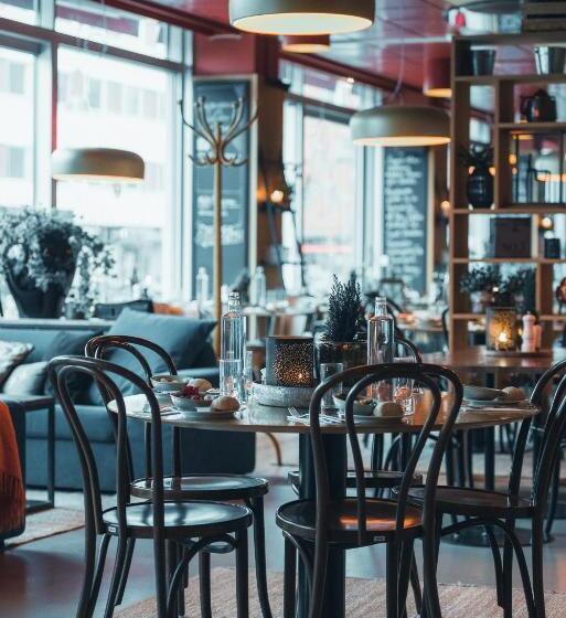 Clarion Hotel Gillet