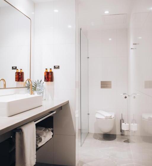 Clarion Hotel Gillet