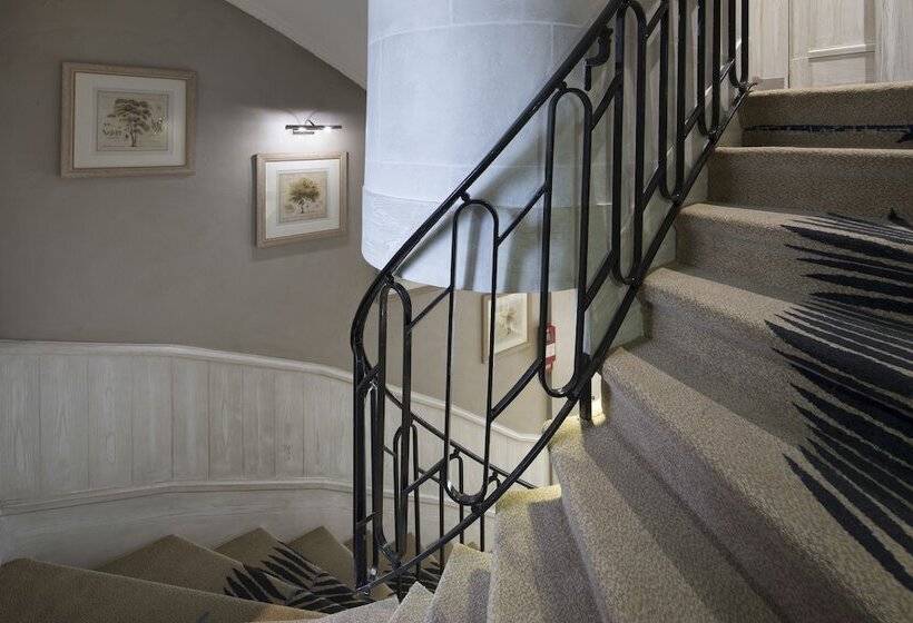 هتل Daumesnil Vincennes