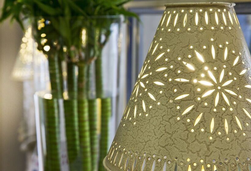 هتل Daumesnil Vincennes