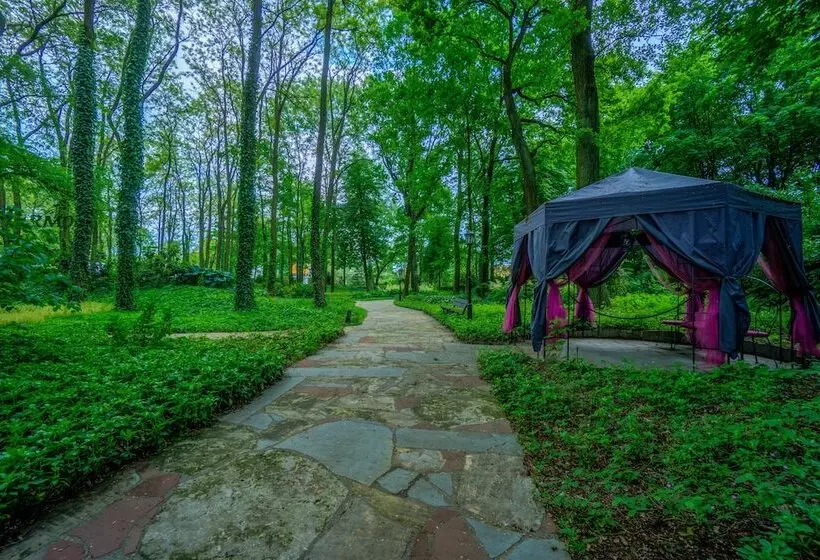 Farmona Hotel Business & Spa