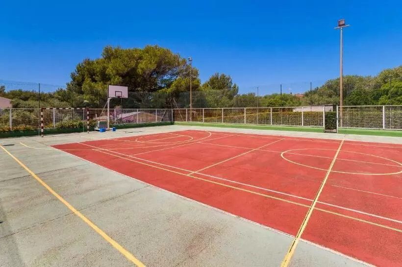 Hotelli Globales Cala'n Blanes