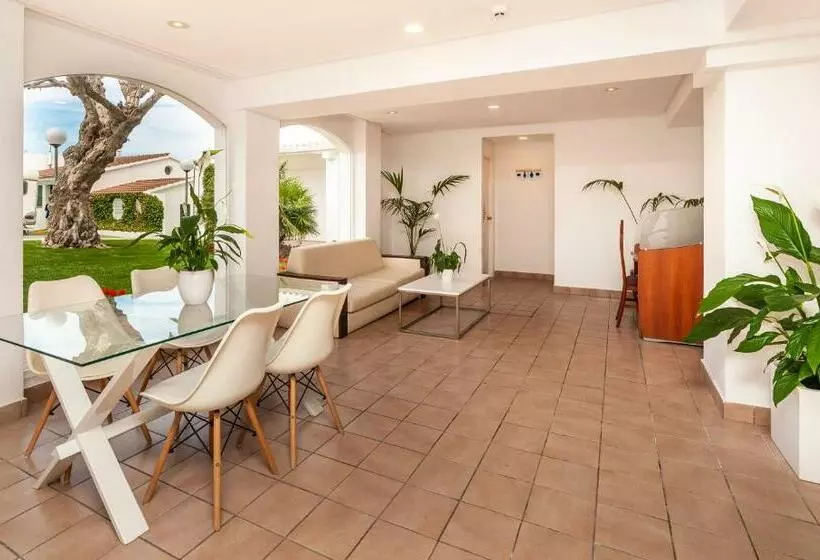 Hotelli Globales Cala'n Blanes