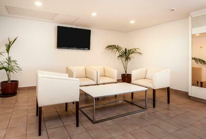 هتل Globales Cala'n Blanes