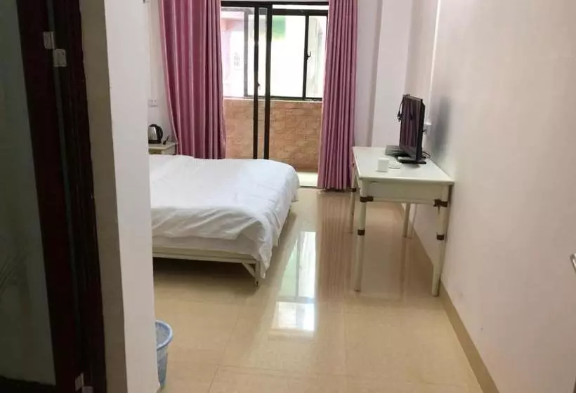 Отель Haikou Meilu  Meilan Airport Free Transfer