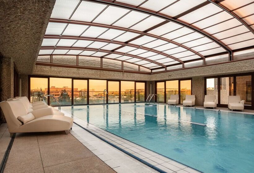 هتل Hilton Madrid Airport