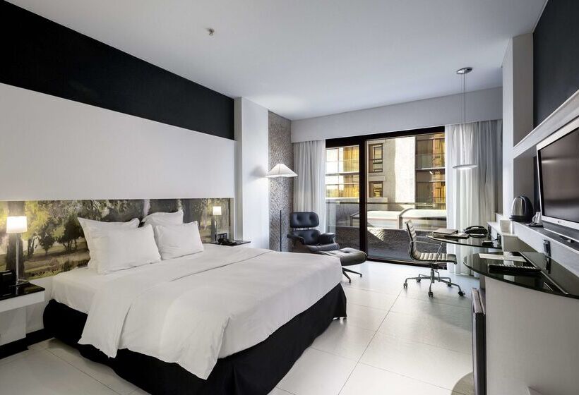 هتل Hilton Madrid Airport