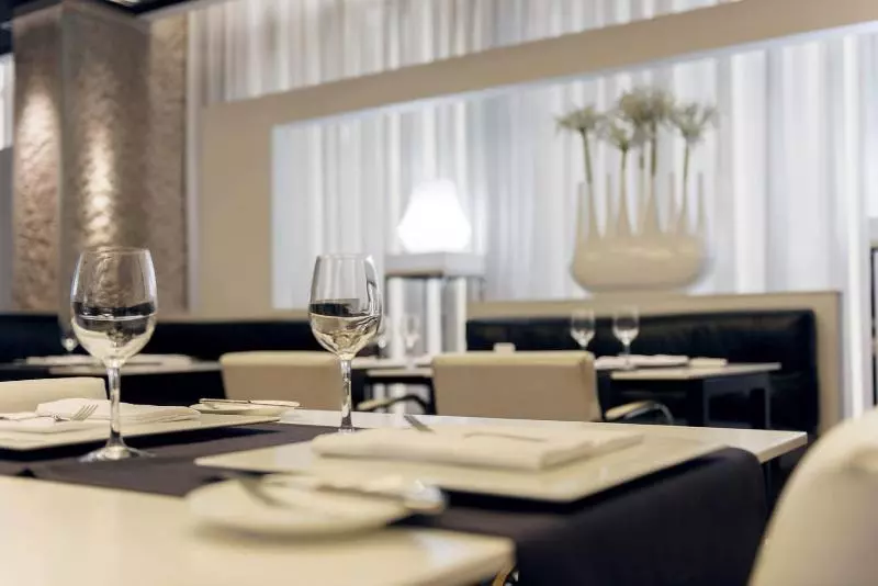 هتل Hilton Madrid Airport