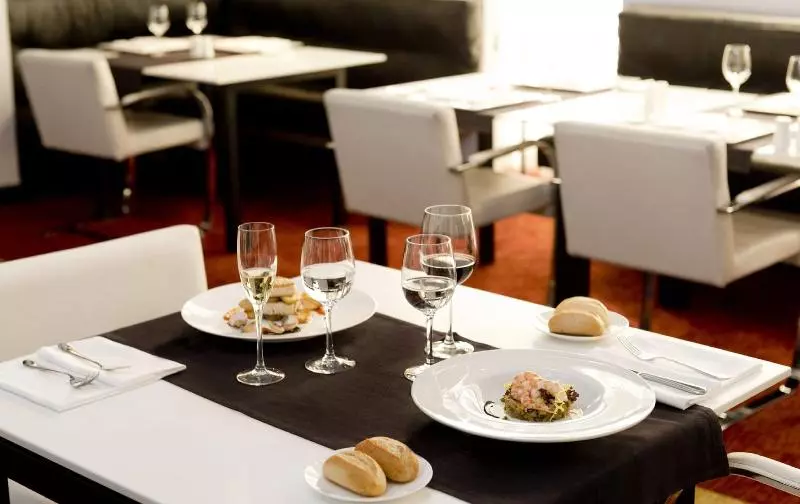 هتل Hilton Madrid Airport