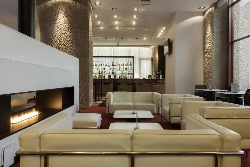 هتل Hilton Madrid Airport