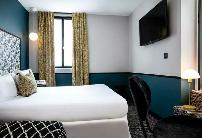 Hotel Paris La Fayette