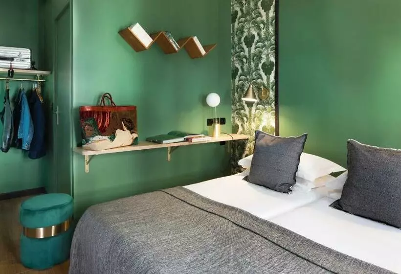 Hotel Paris La Fayette