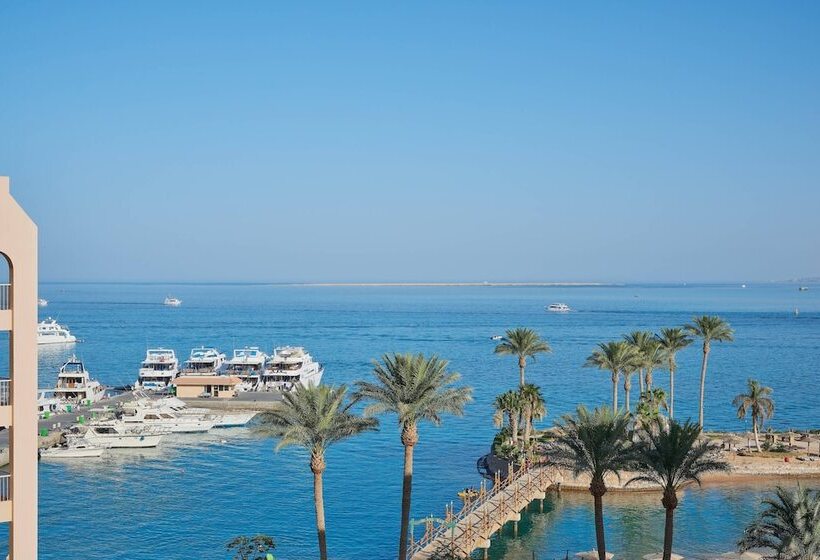 هتل Hurghada Marriott Beach Resort