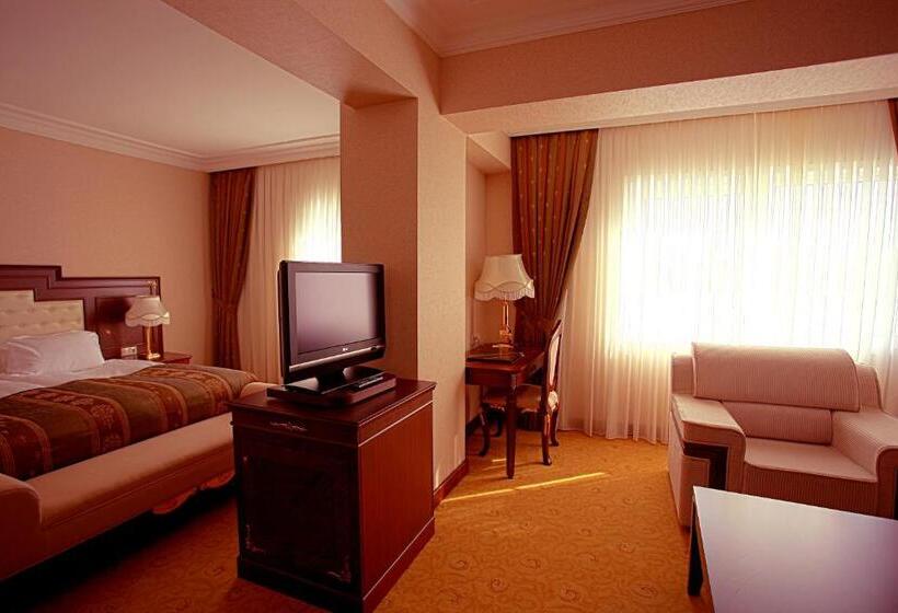 هتل Latanya Palm & Spa Airport Antalya