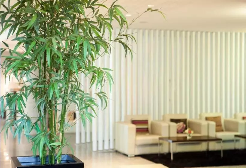 Lux Fatima Park Hotel, Suites & Residence