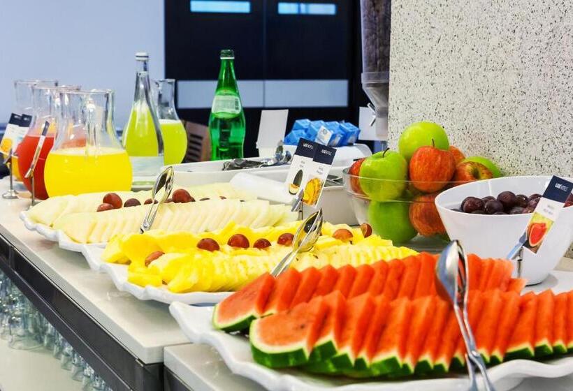 Lux Fatima Park Hotel, Suites & Residence