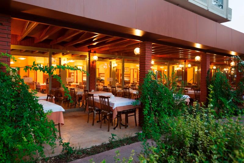 בית מלון כפרי Miarosa Incekum West Resort