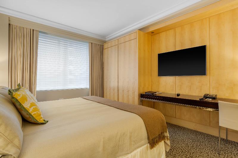 호텔 Omni Berkshire Place