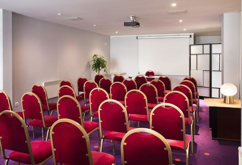 ホテル Paris La Fayette