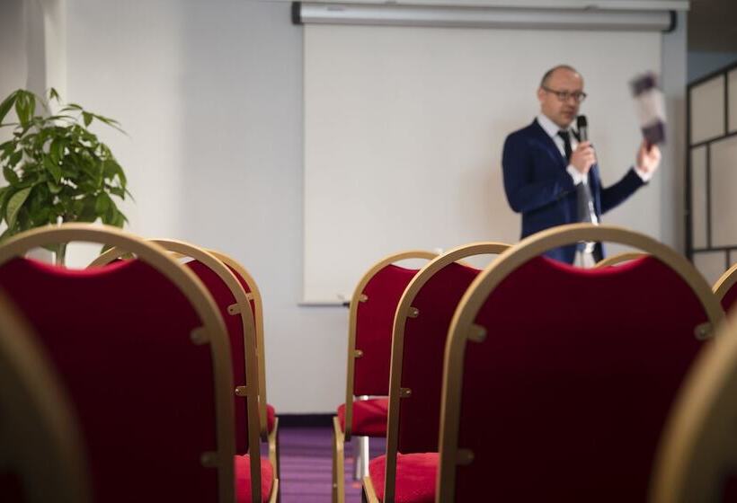 ホテル Paris La Fayette