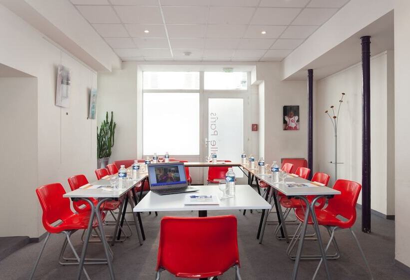 ホテル Paris La Fayette