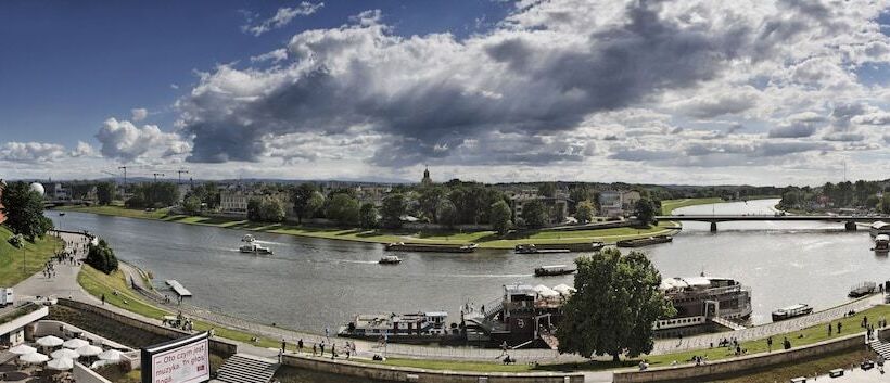 בית מלון כפרי Pod Wawelem