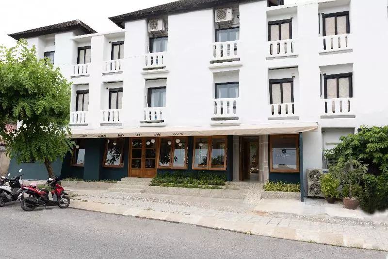 Hotel Punnpreeda Beach Resort Sha Plus Certified