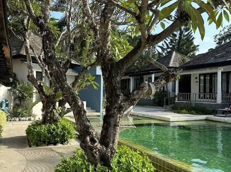 Hotel Punnpreeda Beach Resort Sha Plus Certified