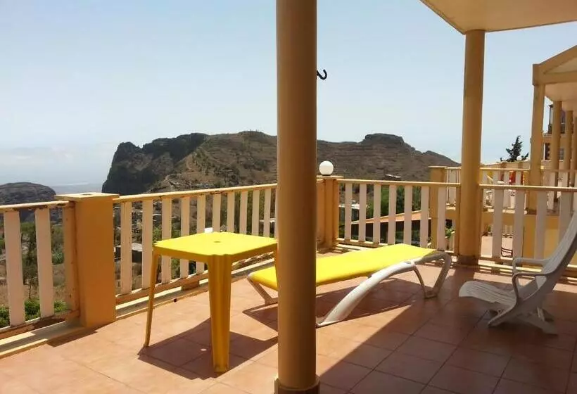 هتل Quinta Da Montanha