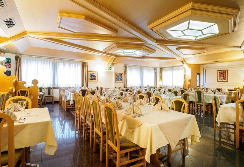 בית מלון כפרי Santanton