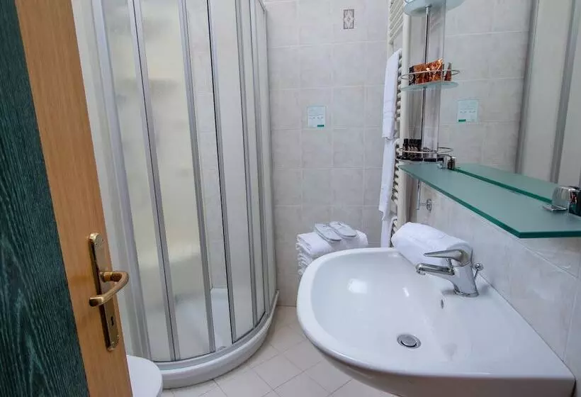 Отель Santanton