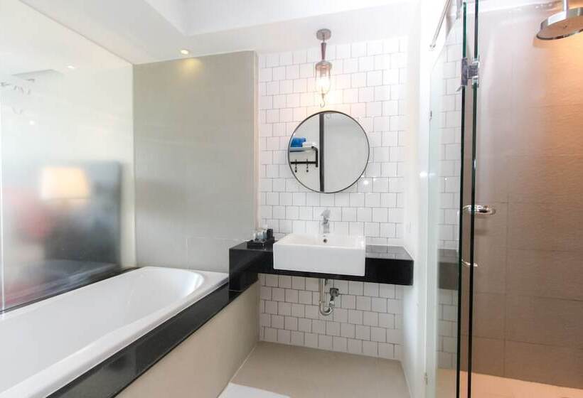 Sugar Marina Hotel   Art   Karon Beach   Sha Plus