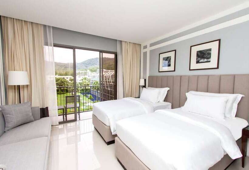 Sugar Marina Hotel   Art   Karon Beach   Sha Plus