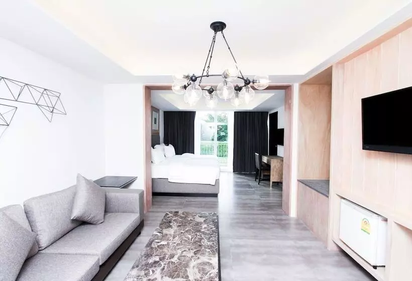 Sugar Marina Hotel Art Karon Beach Sha Plus