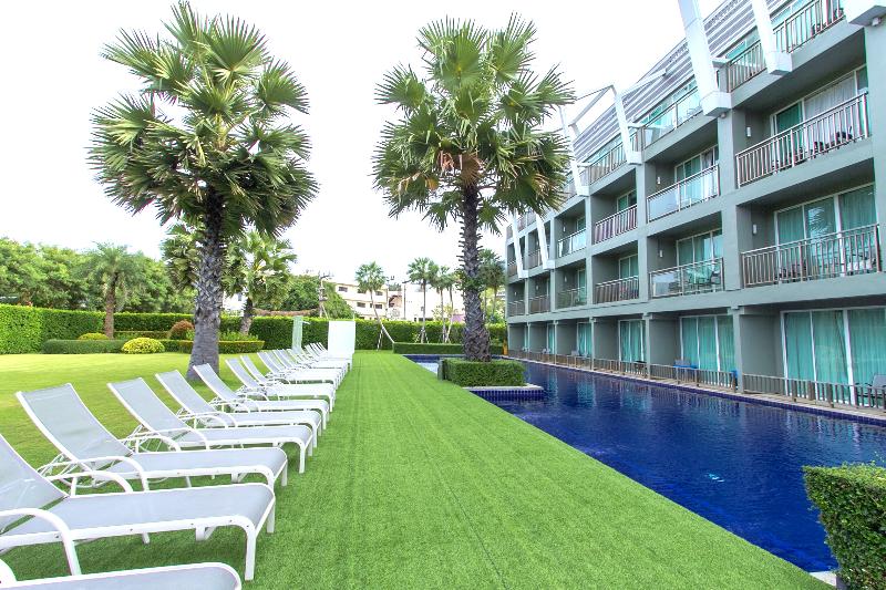 Sugar Marina Hotel   Art   Karon Beach   Sha Plus