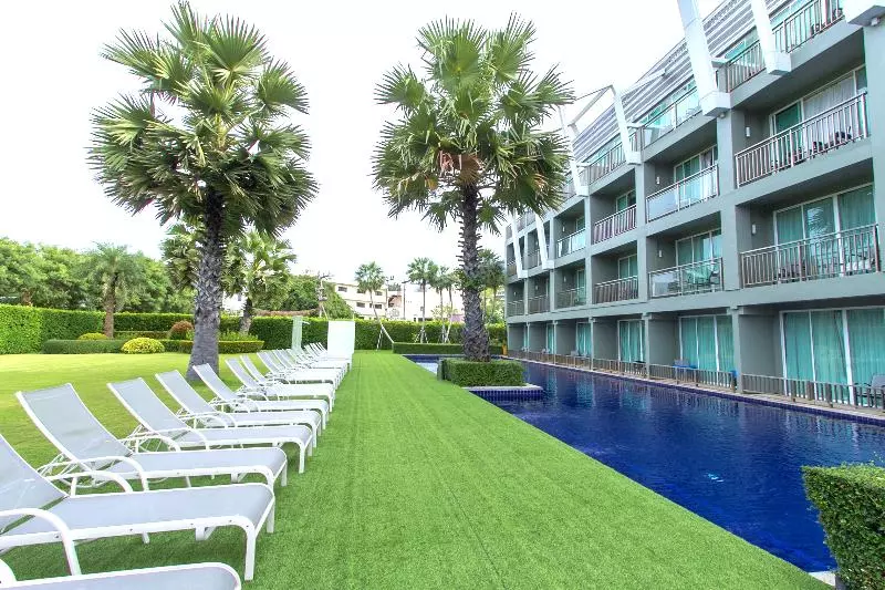 Sugar Marina Hotel Art Karon Beach Sha Plus