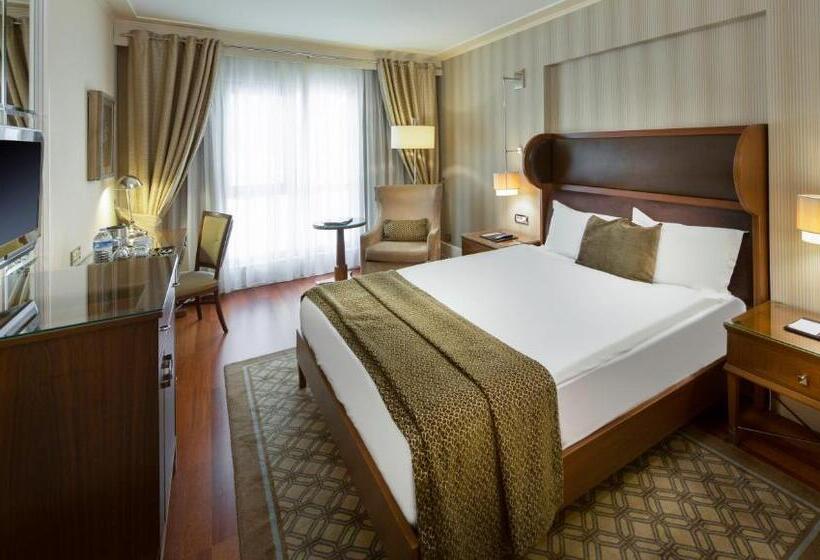 ホテル Titanic City Taksim