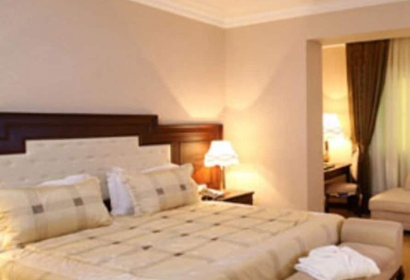 هتل Latanya Palm & Spa Airport Antalya