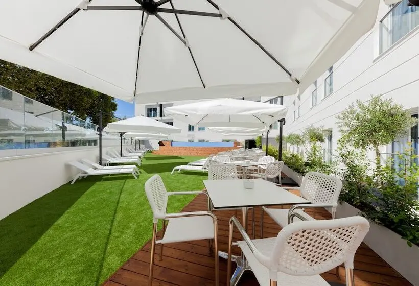 Lux Fatima Park   Hotel, Suites & Residence