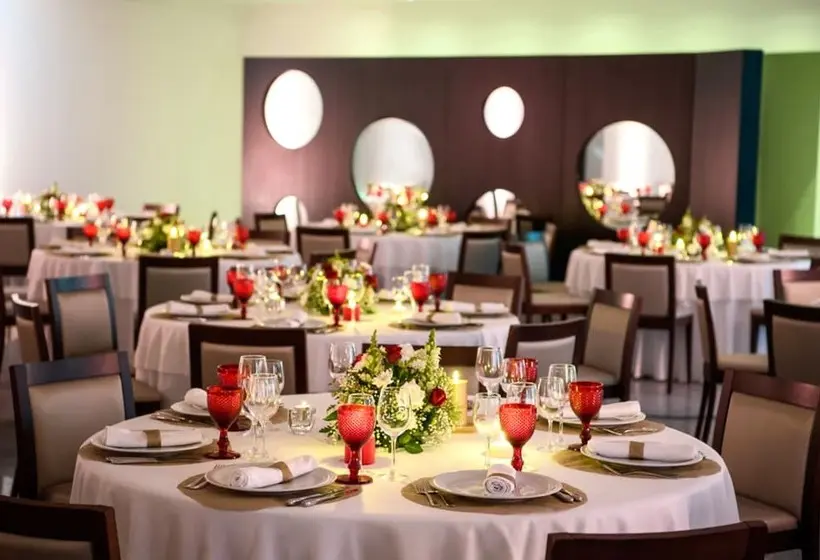 Lux Fatima Park   Hotel, Suites & Residence