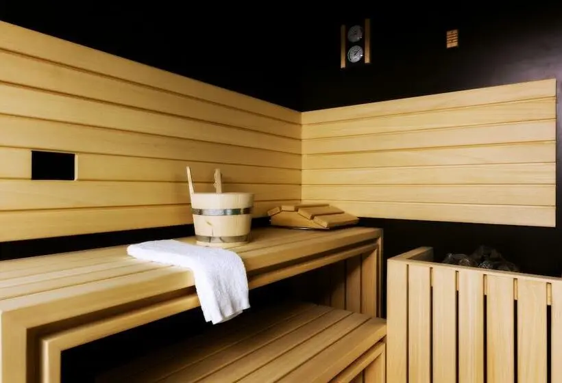 Lux Fatima Park   Hotel, Suites & Residence