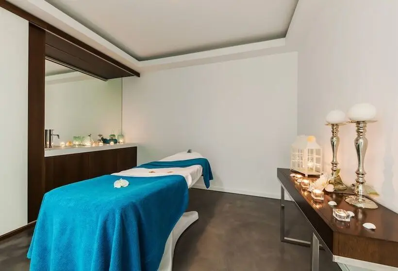 Lux Fatima Park   Hotel, Suites & Residence