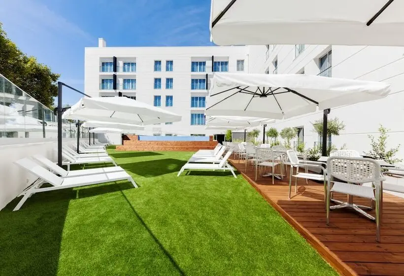 Lux Fatima Park   Hotel, Suites & Residence