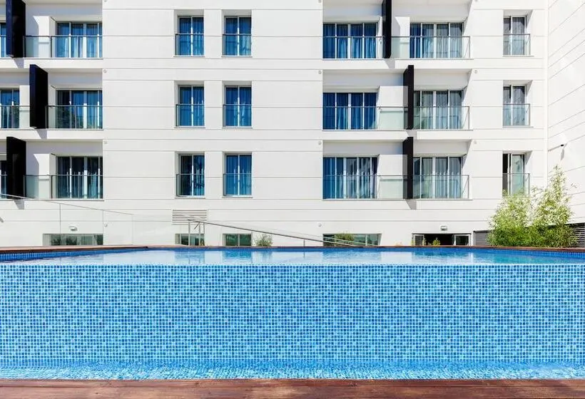 Lux Fatima Park   Hotel, Suites & Residence