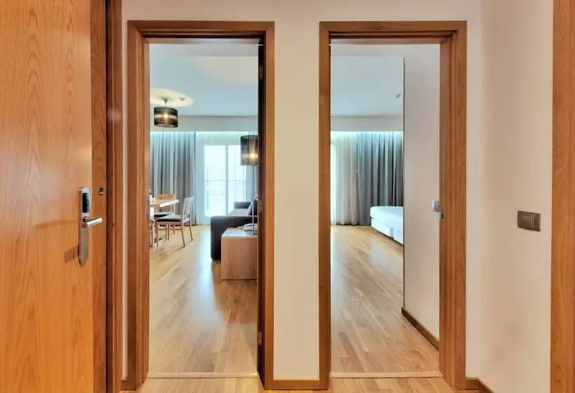 Lux Fatima Park   Hotel, Suites & Residence
