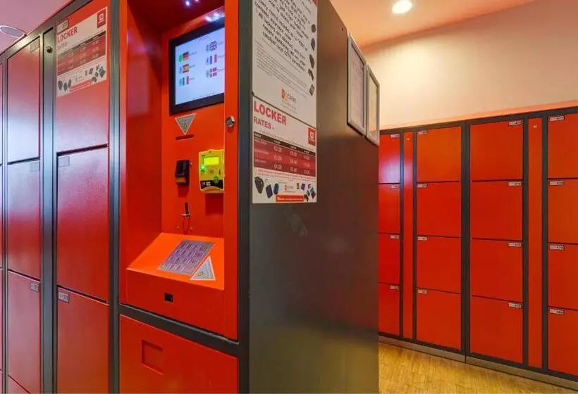 Meininger Hotel Hamburg City Center